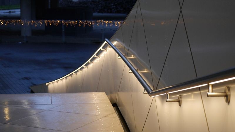 Image gallery image